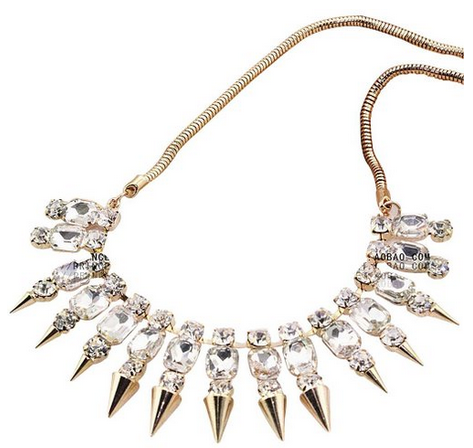 gold-rivet-necklace
