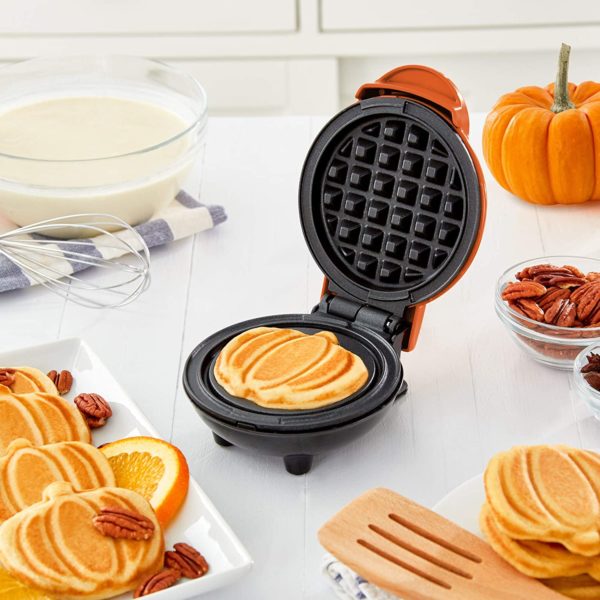 Halloween Dash Mini Waffle Makers