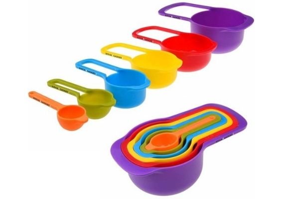 Set of 6 Stackable Measuring Cups and Spoons