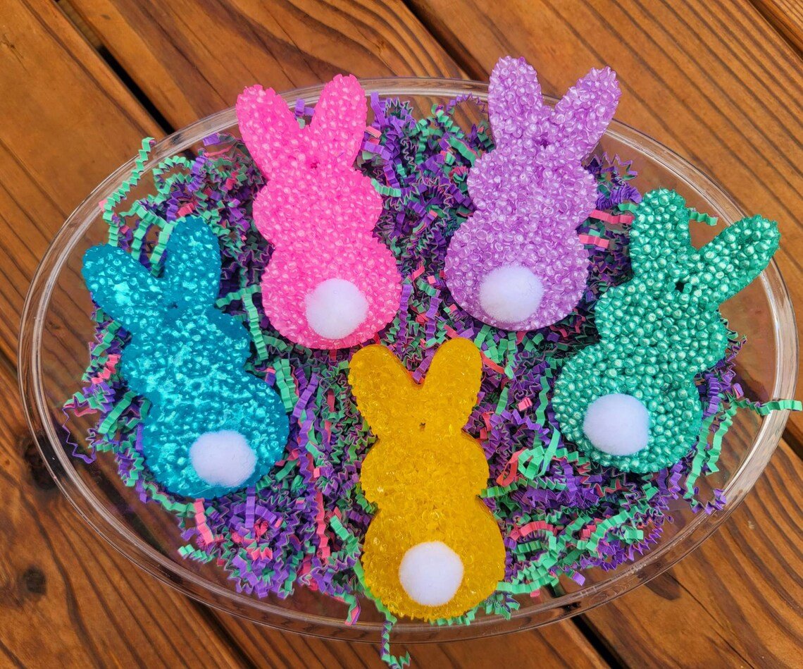 Make Your Car Smell Amazing with these Peeps Car Freshies!