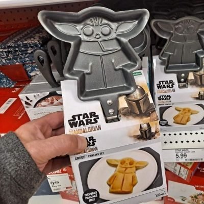 Baby Yoda Pancake Skillet