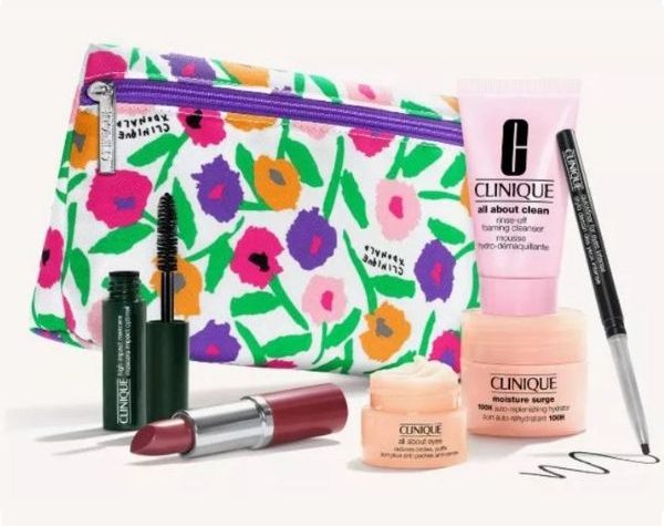 FREE Clinique Gift Set