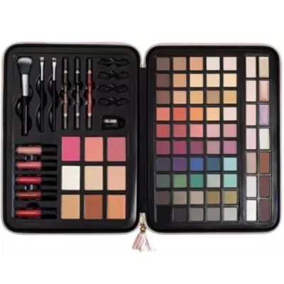 Goodness & Grace Beauty Blockbuster Set on Sale