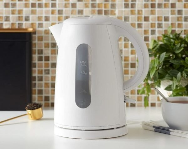 Electric Kettle on Sale