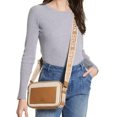 Michael Kors Maeve Large East West Pocket Crossbody on Sale