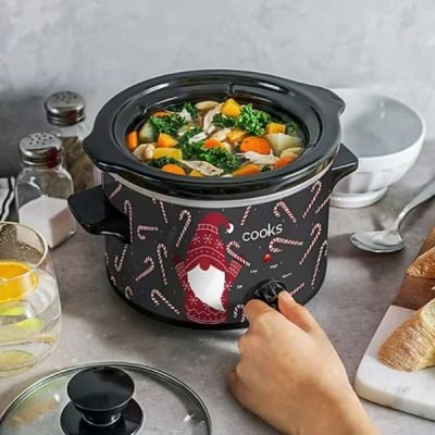 Cooks Festive Holiday Slow Cookers on Sale