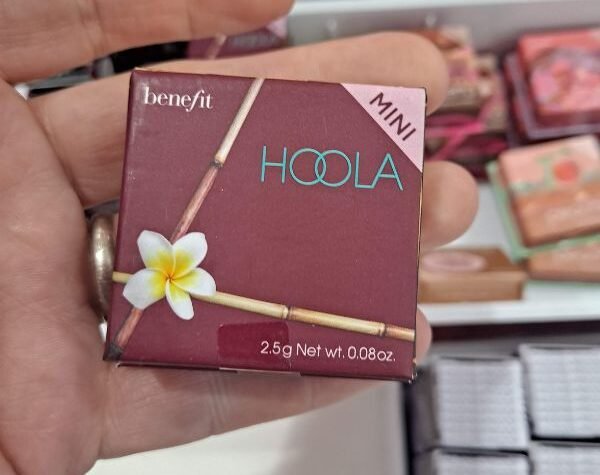 Benefit Cosmetics Hoola Bronzer on Sale