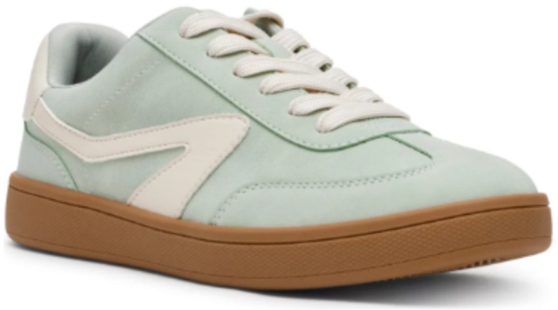 Women's Sneakers on Sale